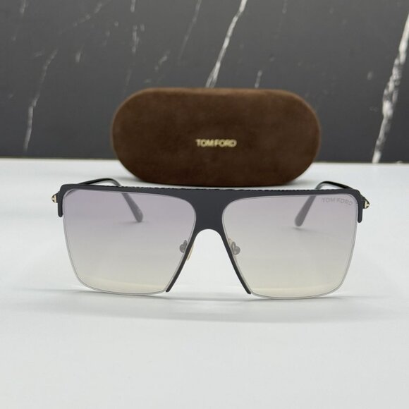 NEW TOM FORD SOFI TF840 01C SUNGLASSES WOMEN SQUARE BLACK EYEWEAR FT0840/S - Picture 1 of 14